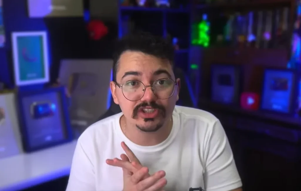 Caio Ferreira do Espaço Nerd, criador do curso Mestres do Algoritmo
